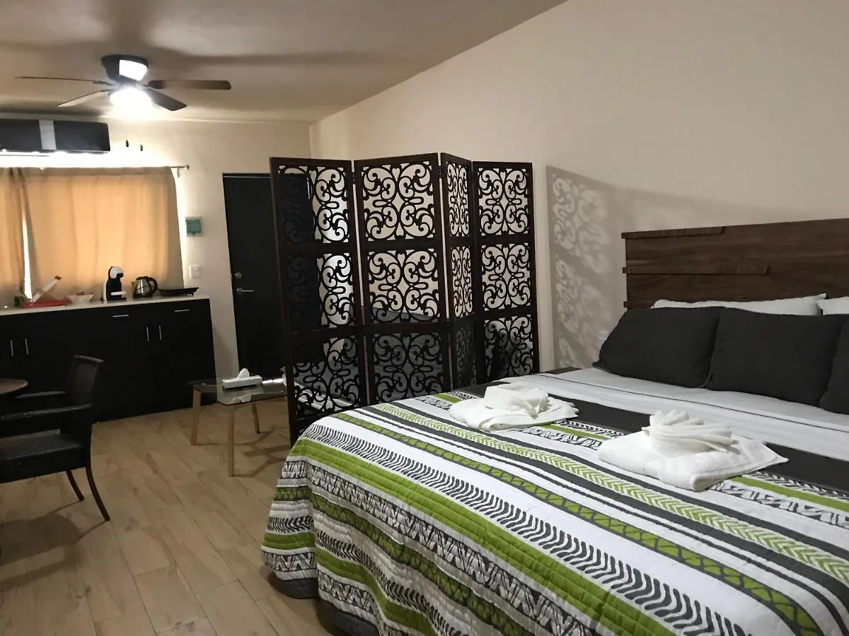 Suites Fenicia (Adults Only) Playa del Carmen 0*,